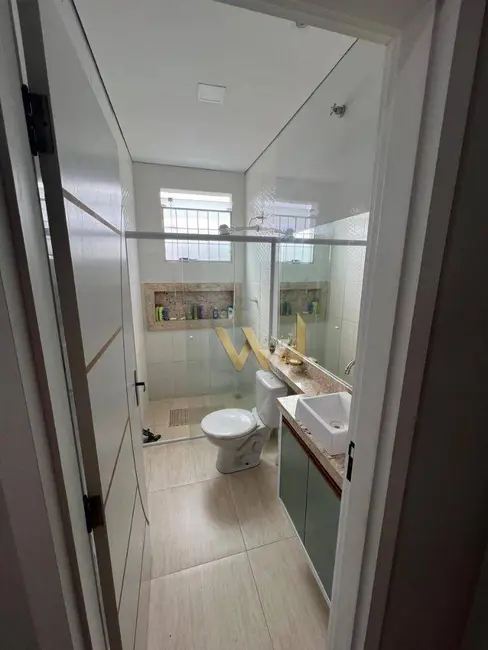 Casa de Condomínio com 3 quartos à venda, 180m2 em Tarumã-Açu, Manaus - AM - imagem 5 Foto 5 de Casa de Condomínio com 3 quartos à venda, 180m2 em Tarumã-Açu, Manaus - AM