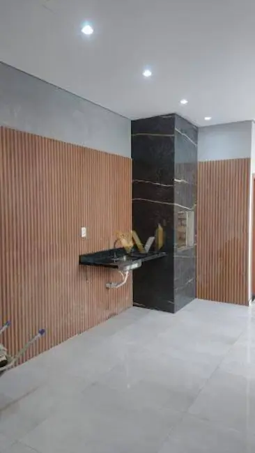 Casa de Condomínio com 3 quartos à venda, 200m2 em Tarumã, Manaus - AM - imagem 4 Foto 4 de Casa de Condomínio com 3 quartos à venda, 200m2 em Tarumã, Manaus - AM