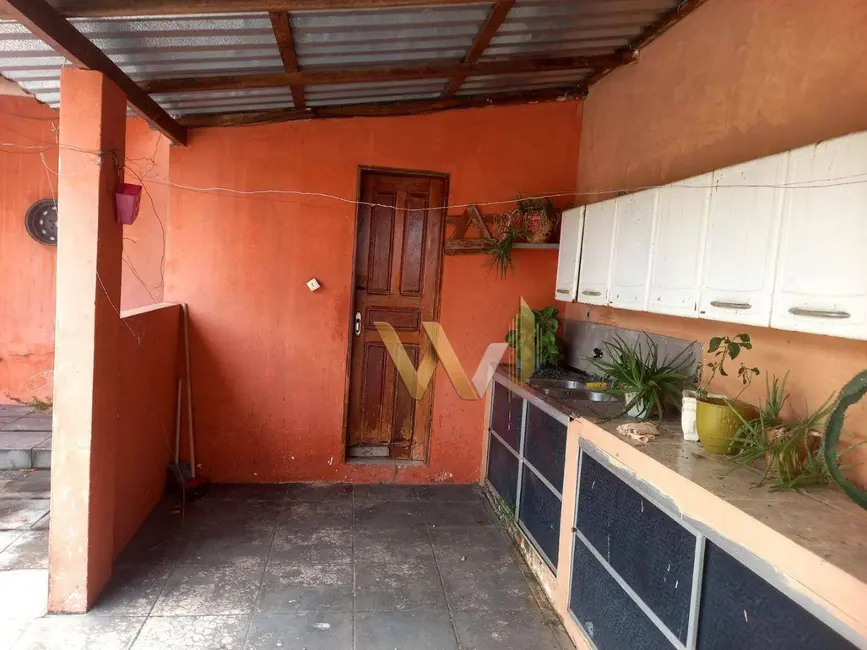 Casa com 4 quartos à venda, 360m2 em Planalto, Manaus - AM - imagem 6 Foto 6 de Casa com 4 quartos à venda, 360m2 em Planalto, Manaus - AM