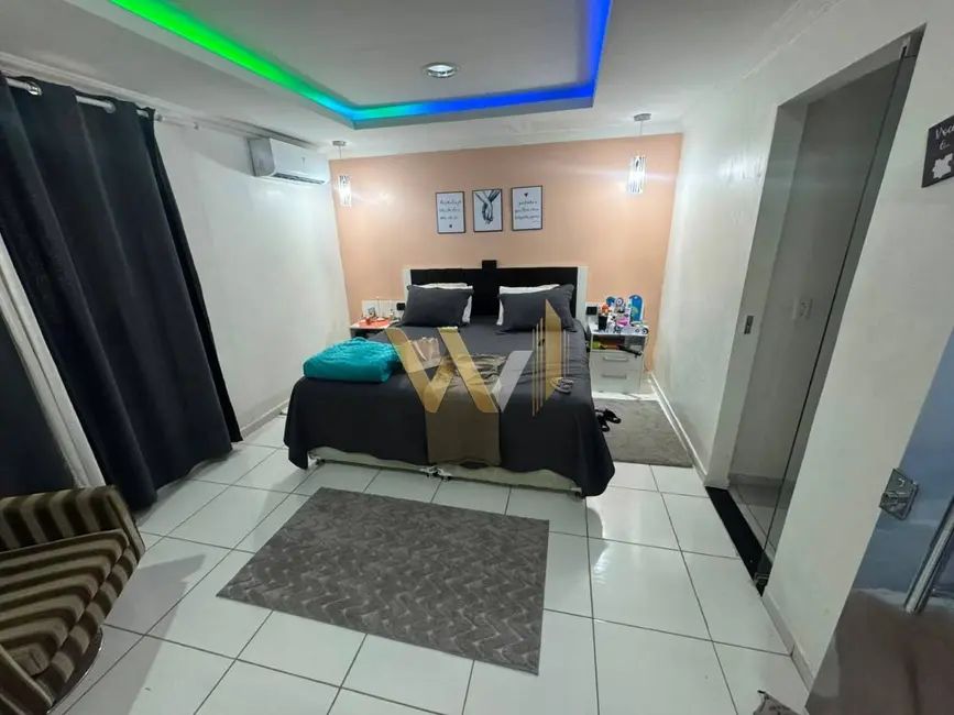 Foto 9 de Casa com 3 quartos à venda, 300m2 em Redenção, Manaus - AM