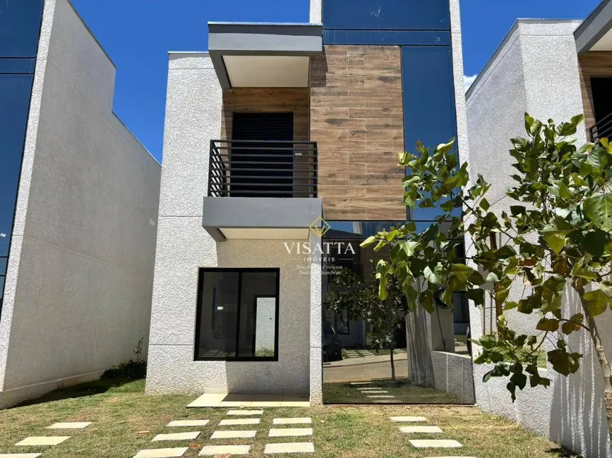 Casa de Condomínio com 3 quartos à venda, 133m2 em Capuava, Embu Das Artes - SP - imagem 2 Foto 2 de Casa de Condomínio com 3 quartos à venda, 133m2 em Capuava, Embu Das Artes - SP