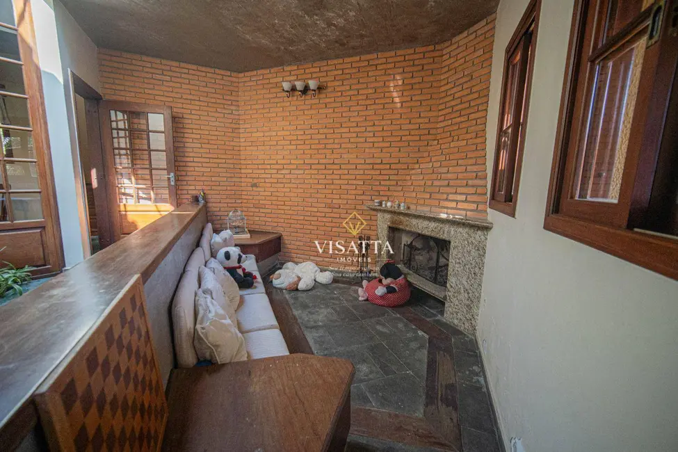 Casa de Condomínio com 4 quartos à venda, 2240m2 em Chácara Vale do Rio Cotia, Carapicuiba - SP - imagem 5 Foto 5 de Casa de Condomínio com 4 quartos à venda, 2240m2 em Chácara Vale do Rio Cotia, Carapicuiba - SP
