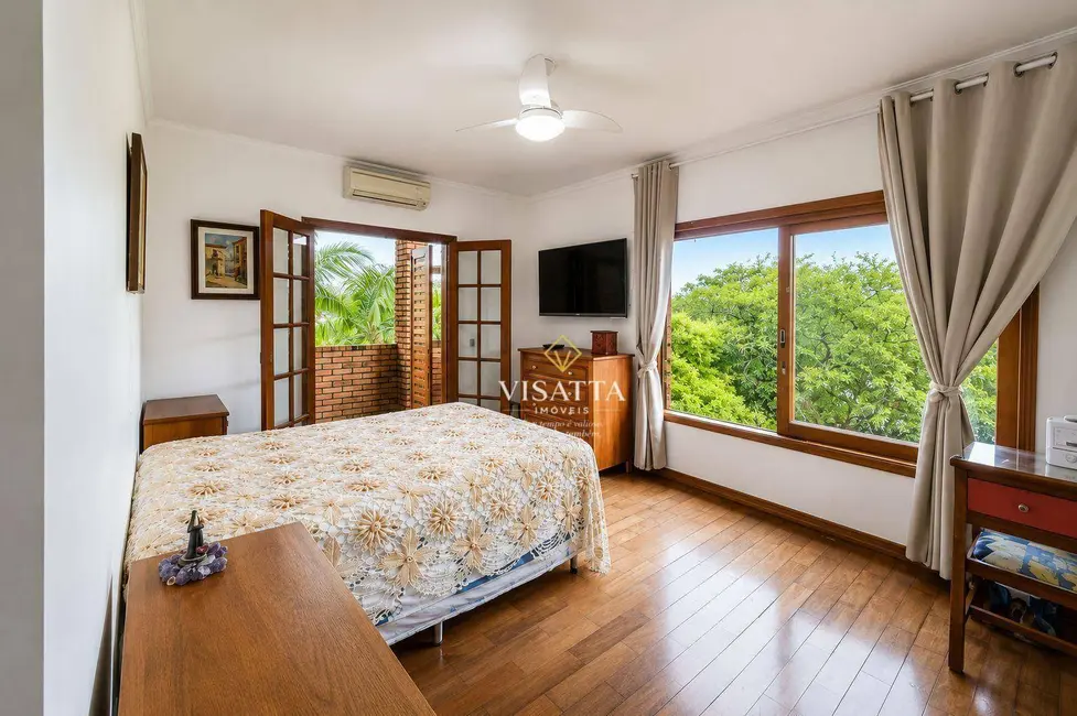 Casa de Condomínio com 4 quartos à venda, 1380m2 em Granja Viana II, Cotia - SP - imagem 6 Foto 6 de Casa de Condomínio com 4 quartos à venda, 1380m2 em Granja Viana II, Cotia - SP