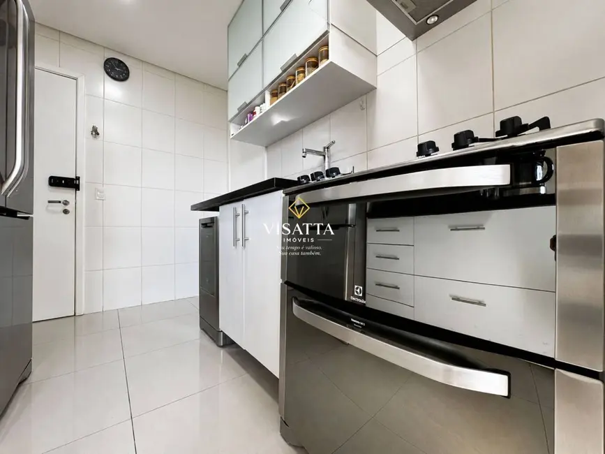 Foto 9 de Apartamento com 4 quartos à venda, 235m2 em Vila Pirajussara, São Paulo - SP