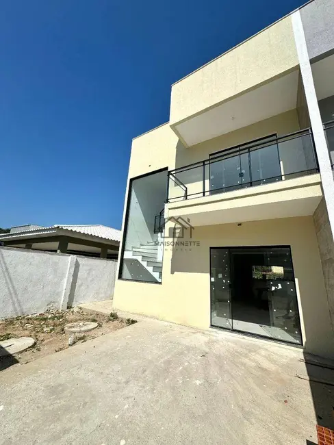 Casa com 4 quartos à venda, 280m2 em Itaipu, Niteroi - RJ - imagem 2 Foto 2 de Casa com 4 quartos à venda, 280m2 em Itaipu, Niteroi - RJ