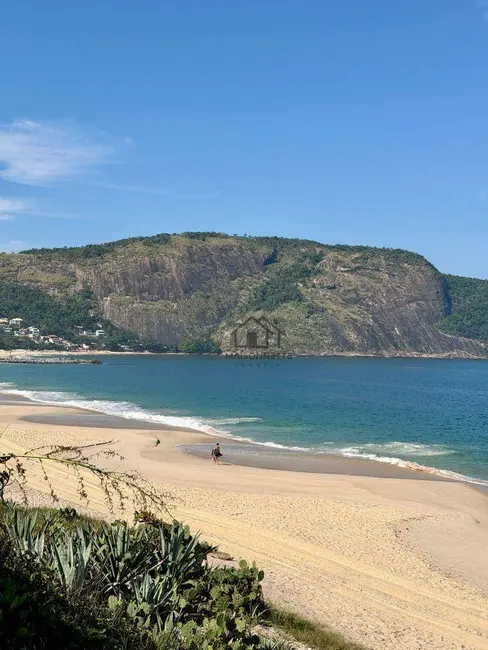 Foto 7 de Terreno / Lote à venda, 607m2 em Itaipu, Niteroi - RJ