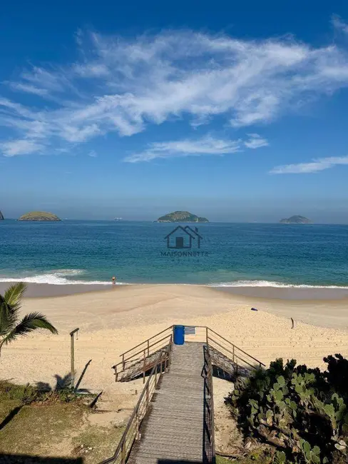 Foto 6 de Terreno / Lote à venda, 607m2 em Itaipu, Niteroi - RJ