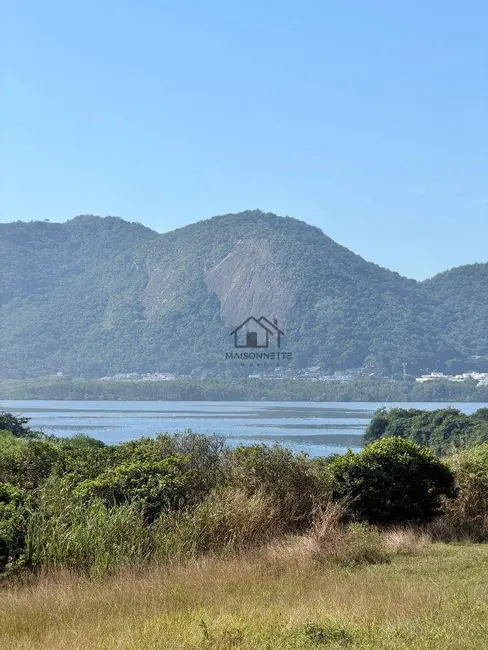 Foto 9 de Terreno / Lote à venda, 607m2 em Itaipu, Niteroi - RJ