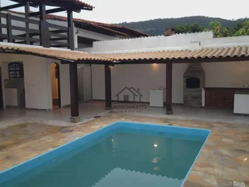 Foto 2 de Casa com 5 quartos à venda, 380m2 em Marazul, Niteroi - RJ