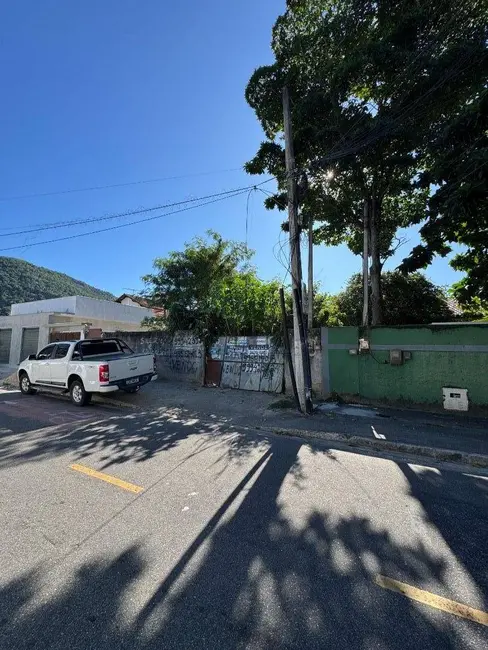 Foto 5 de Terreno / Lote à venda, 180m2 em Piratininga, Niteroi - RJ