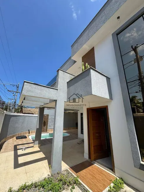 Casa com 4 quartos à venda, 180m2 em Piratininga, Niteroi - RJ - imagem 8 Foto 8 de Casa com 4 quartos à venda, 180m2 em Piratininga, Niteroi - RJ