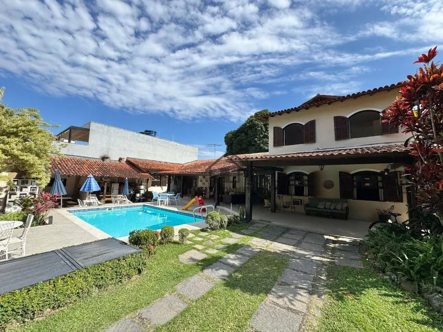 Casa com 4 quartos à venda, 1000m2 em Itaipu, Niteroi - RJ - imagem 5 Foto 5 de Casa com 4 quartos à venda, 1000m2 em Itaipu, Niteroi - RJ