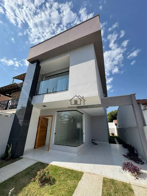 Casa com 3 quartos à venda, 200m2 em Itaipu, Niteroi - RJ - imagem 1 Foto 1 de Casa com 3 quartos à venda, 200m2 em Itaipu, Niteroi - RJ