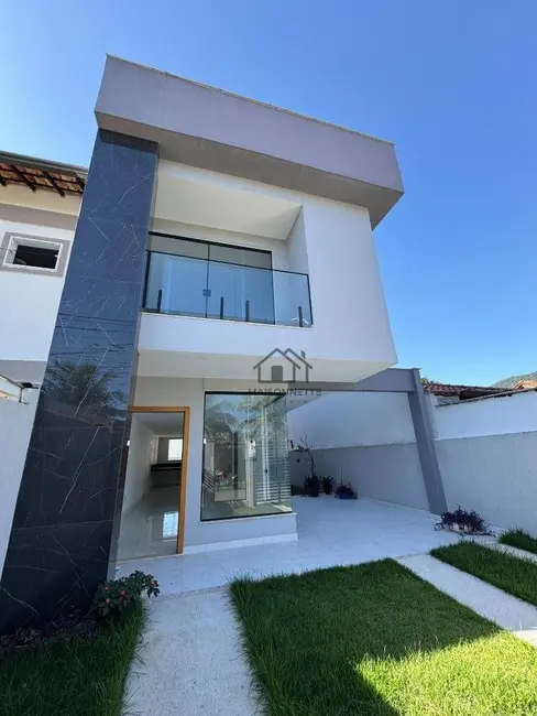 Casa com 3 quartos à venda, 200m2 em Itaipu, Niteroi - RJ - imagem 2 Foto 2 de Casa com 3 quartos à venda, 200m2 em Itaipu, Niteroi - RJ