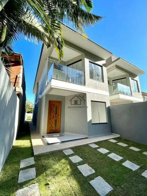 Casa com 4 quartos à venda, 180m2 em Itaipu, Niteroi - RJ - imagem 1 Foto 1 de Casa com 4 quartos à venda, 180m2 em Itaipu, Niteroi - RJ