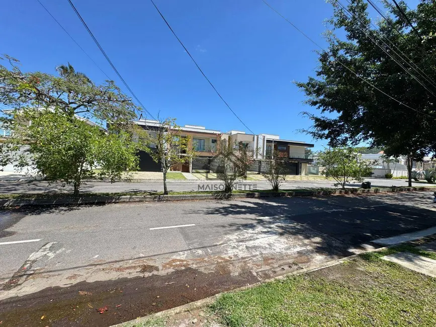 Foto 8 de Terreno / Lote à venda, 300m2 em Camboinhas, Niteroi - RJ