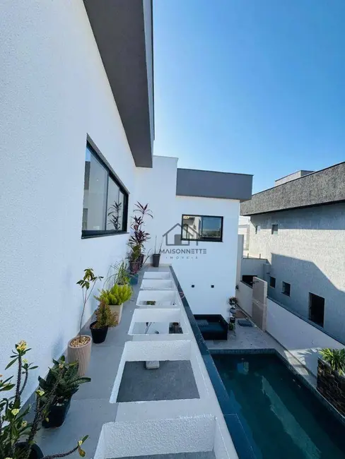 Foto 8 de Casa de Condomínio com 6 quartos à venda, 440m2 em Cajueiros (Itaipuaçu), Marica - RJ