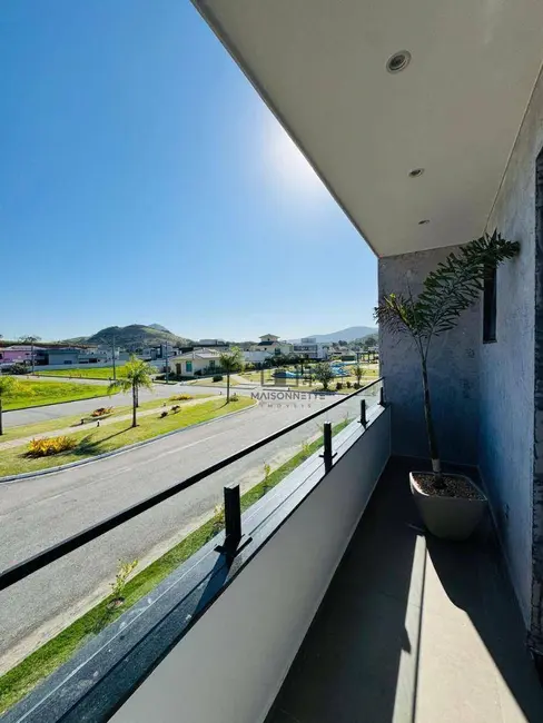Foto 6 de Casa de Condomínio com 6 quartos à venda, 440m2 em Cajueiros (Itaipuaçu), Marica - RJ