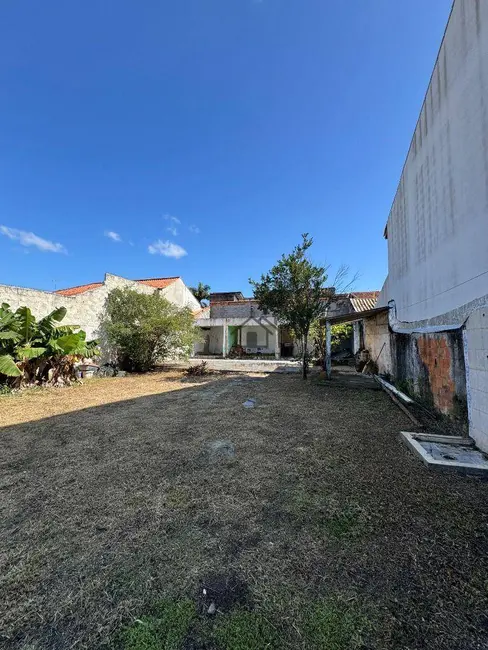 Foto 3 de Terreno / Lote à venda, 360m2 em Piratininga, Niteroi - RJ