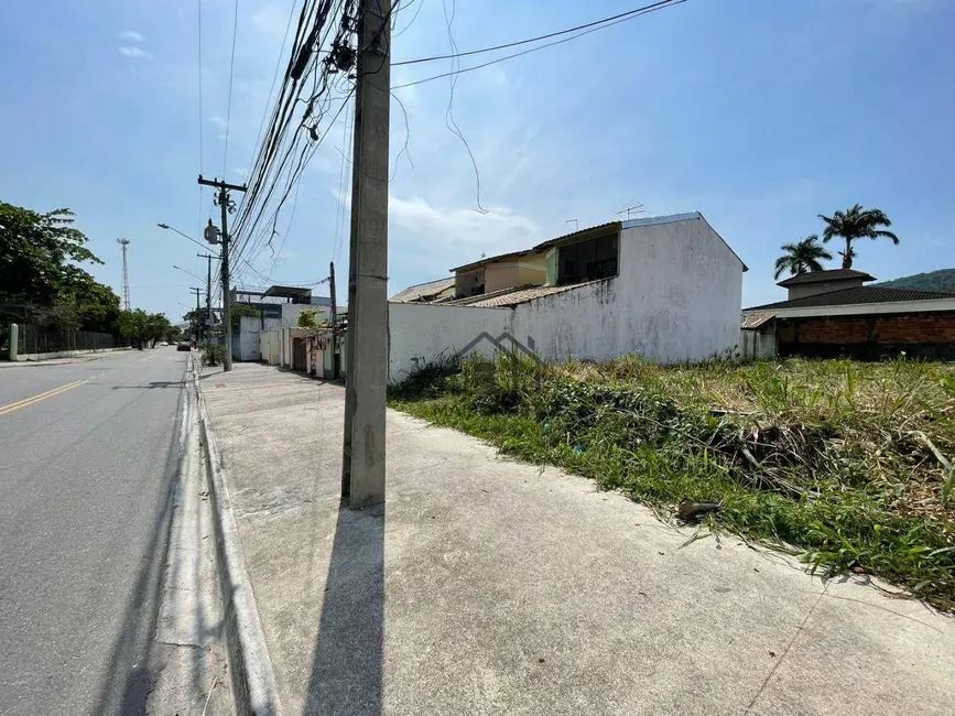 Foto 3 de Terreno / Lote à venda, 360m2 em Piratininga, Niteroi - RJ