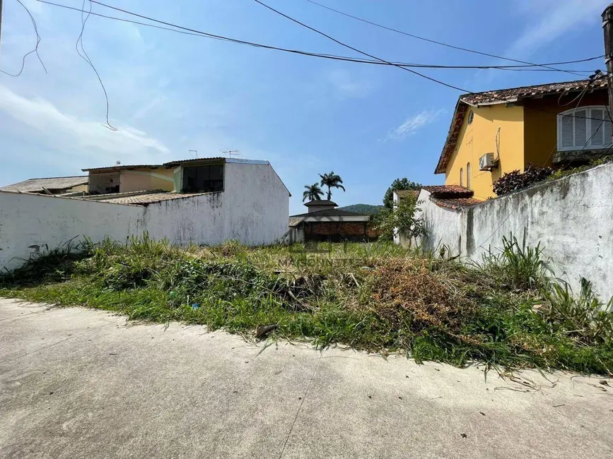 Foto 1 de Terreno / Lote à venda, 360m2 em Piratininga, Niteroi - RJ