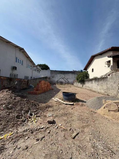 Foto 5 de Terreno / Lote à venda, 384m2 em Piratininga, Niteroi - RJ