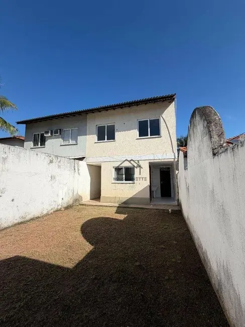 Casa com 3 quartos à venda, 202m2 em Itaipu, Niteroi - RJ - imagem 5 Foto 5 de Casa com 3 quartos à venda, 202m2 em Itaipu, Niteroi - RJ