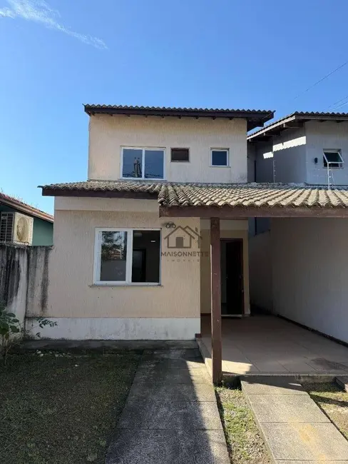 Casa com 3 quartos à venda, 202m2 em Itaipu, Niteroi - RJ - imagem 4 Foto 4 de Casa com 3 quartos à venda, 202m2 em Itaipu, Niteroi - RJ