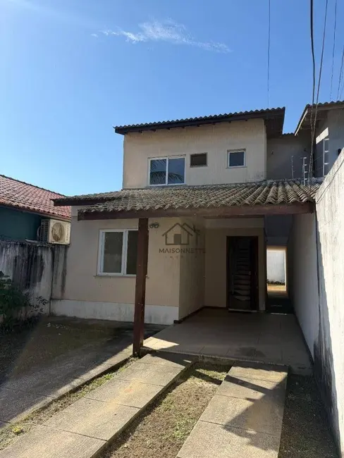 Casa com 3 quartos à venda, 202m2 em Itaipu, Niteroi - RJ - imagem 9 Foto 9 de Casa com 3 quartos à venda, 202m2 em Itaipu, Niteroi - RJ
