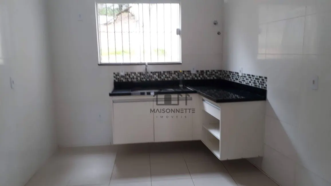 Casa com 3 quartos à venda, 240m2 em Serra Grande, Niteroi - RJ - imagem 4 Foto 4 de Casa com 3 quartos à venda, 240m2 em Serra Grande, Niteroi - RJ