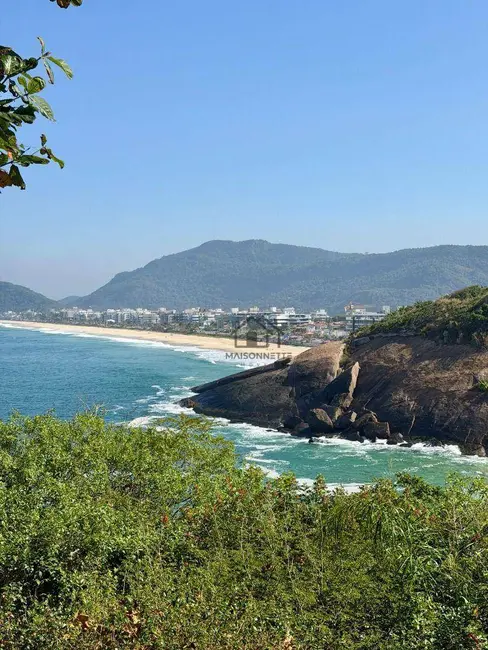 Casa com 3 quartos à venda, 240m2 em Serra Grande, Niteroi - RJ - imagem 9 Foto 9 de Casa com 3 quartos à venda, 240m2 em Serra Grande, Niteroi - RJ