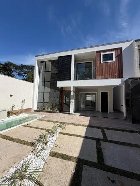 Casa com 4 quartos à venda, 185m2 em Engenho do Mato, Niteroi - RJ - imagem 3 Foto 3 de Casa com 4 quartos à venda, 185m2 em Engenho do Mato, Niteroi - RJ