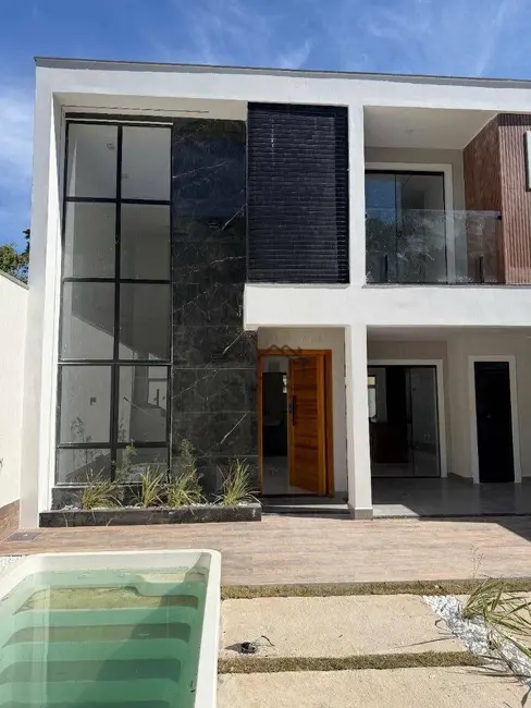 Casa com 4 quartos à venda, 185m2 em Engenho do Mato, Niteroi - RJ - imagem 2 Foto 2 de Casa com 4 quartos à venda, 185m2 em Engenho do Mato, Niteroi - RJ
