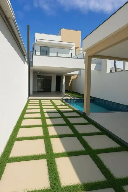 Casa com 3 quartos à venda, 230m2 em Camboinhas, Niteroi - RJ - imagem 2 Foto 2 de Casa com 3 quartos à venda, 230m2 em Camboinhas, Niteroi - RJ