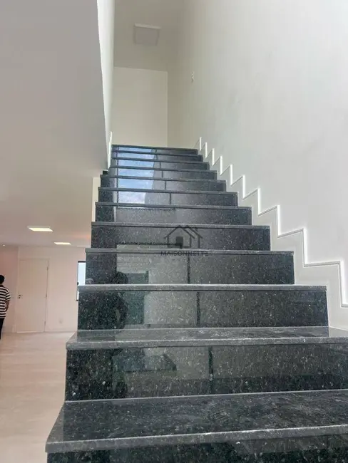 Casa com 3 quartos à venda, 230m2 em Camboinhas, Niteroi - RJ - imagem 9 Foto 9 de Casa com 3 quartos à venda, 230m2 em Camboinhas, Niteroi - RJ
