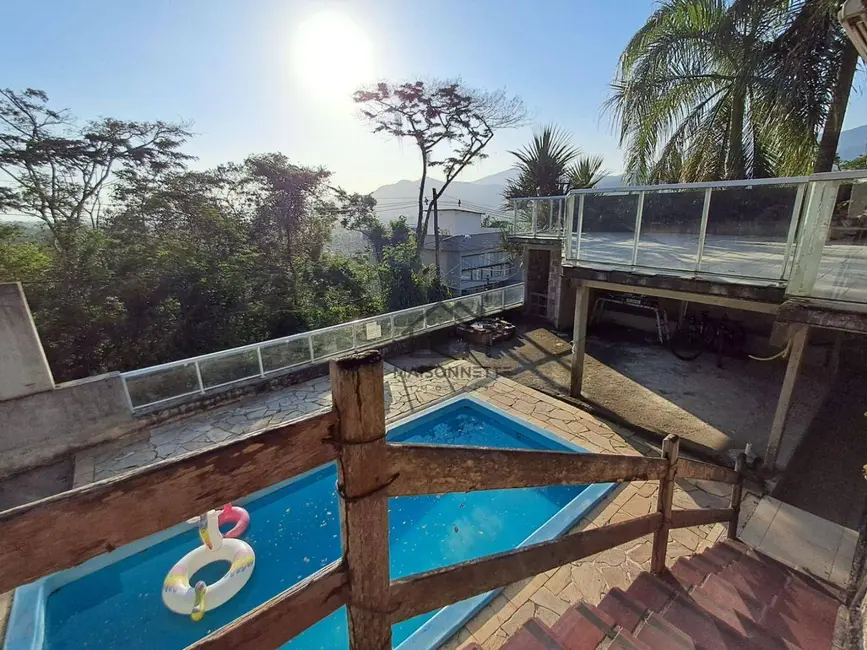 Foto 2 de Casa de Condomínio com 3 quartos à venda, 495m2 em Engenho do Mato, Niteroi - RJ