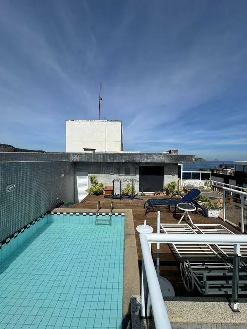 Cobertura com 3 quartos à venda, 250m2 em Camboinhas, Niteroi - RJ - imagem 1 Foto 1 de Cobertura com 3 quartos à venda, 250m2 em Camboinhas, Niteroi - RJ