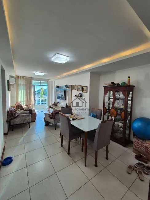Foto 8 de Apartamento com 2 quartos à venda, 72m2 em Piratininga, Niteroi - RJ