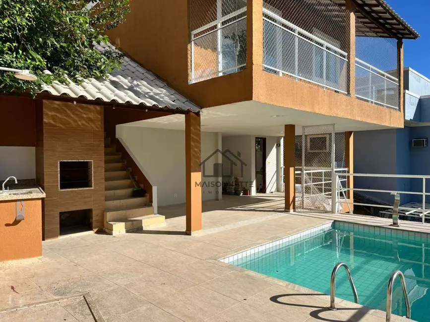 Foto 3 de Casa de Condomínio com 3 quartos à venda, 200m2 em Maria Paula, Niteroi - RJ