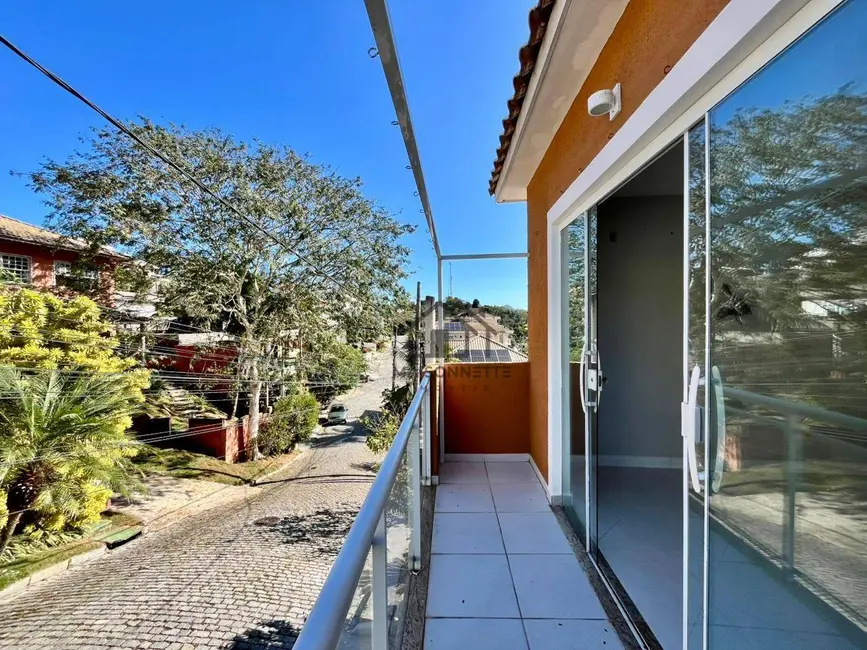 Foto 4 de Casa de Condomínio com 3 quartos à venda, 200m2 em Maria Paula, Niteroi - RJ