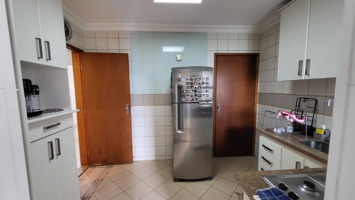 Apartamento com 3 quartos à venda, 113m2 em Setor Bueno, Goiania - GO - imagem 7 Foto 7 de Apartamento com 3 quartos à venda, 113m2 em Setor Bueno, Goiania - GO