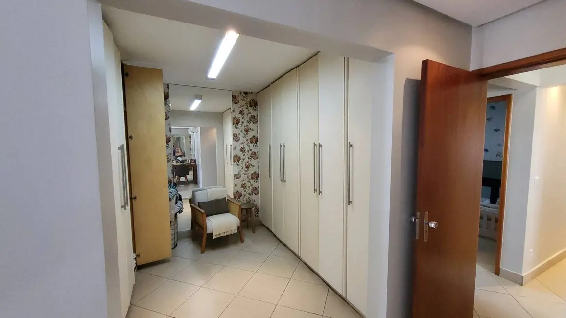 Apartamento com 3 quartos à venda, 113m2 em Setor Bueno, Goiania - GO - imagem 9 Foto 9 de Apartamento com 3 quartos à venda, 113m2 em Setor Bueno, Goiania - GO