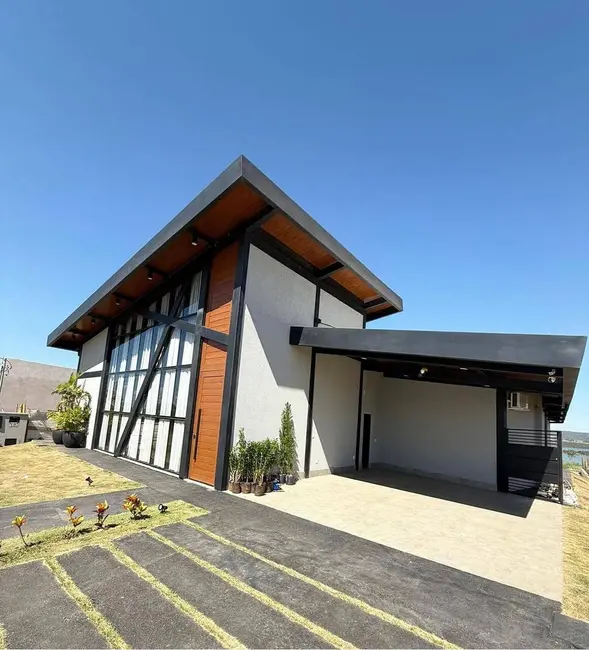 Foto 1 de Casa com 4 quartos à venda, 925m2 em Abadiania - GO