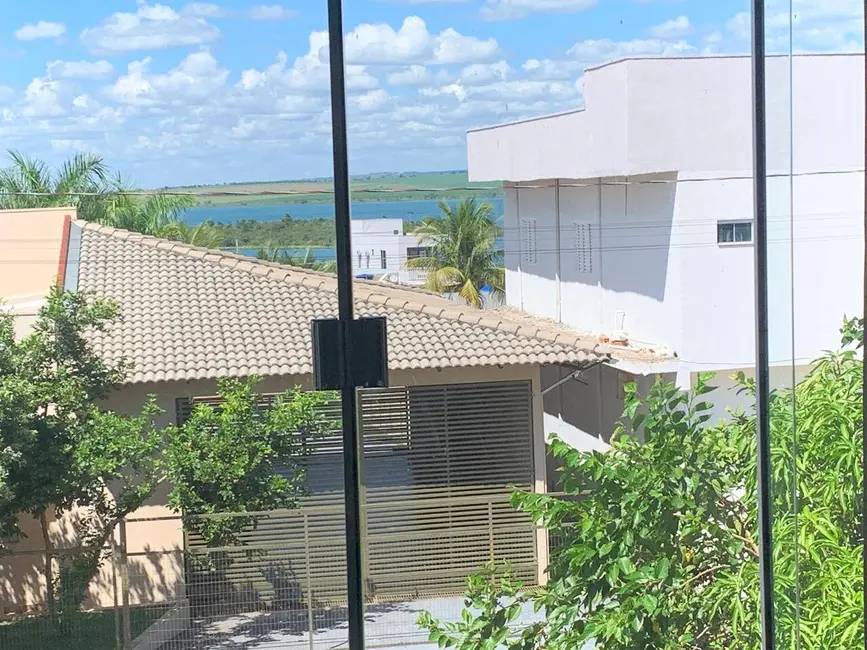 Foto 3 de Casa com 5 quartos à venda, 800m2 em Abadiania - GO