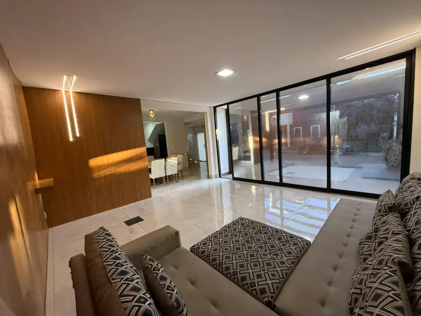 Foto 9 de Casa de Condomínio com 3 quartos à venda, 120m2 em Jardim Imperial, Aparecida De Goiania - GO