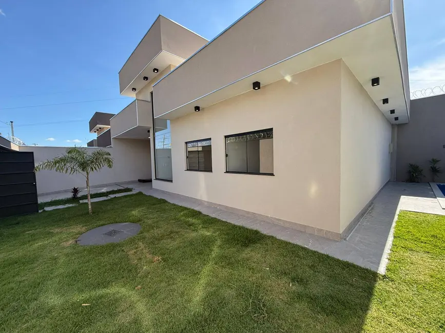Foto 2 de Casa com 3 quartos à venda, 218m2 em Jardim Helvécia, Aparecida De Goiania - GO