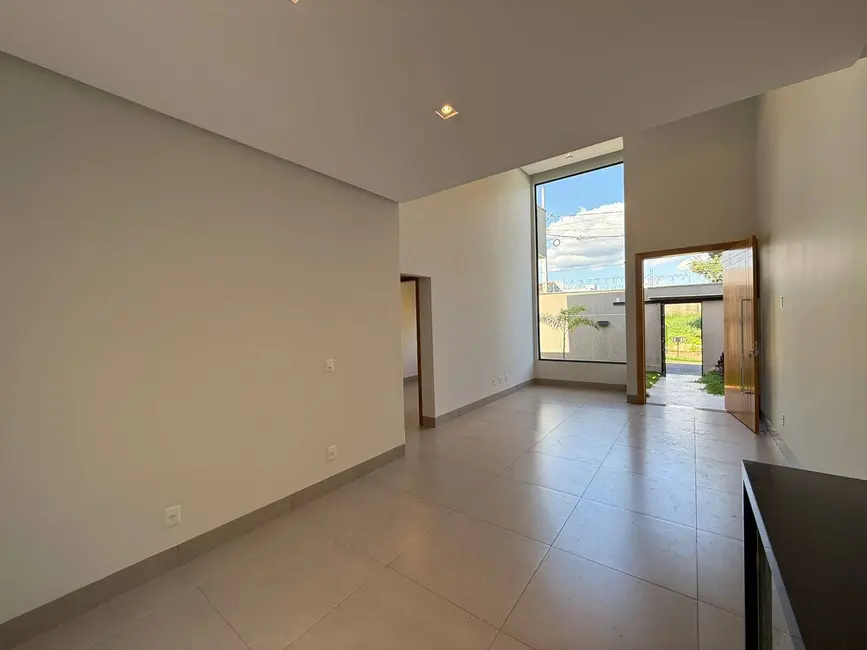 Foto 8 de Casa com 3 quartos à venda, 218m2 em Jardim Helvécia, Aparecida De Goiania - GO