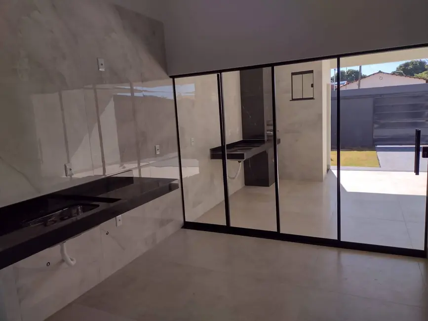 Casa com 3 quartos à venda, 180m2 em Garavelo Residencial Park, Aparecida De Goiania - GO - imagem 5 Foto 5 de Casa com 3 quartos à venda, 180m2 em Garavelo Residencial Park, Aparecida De Goiania - GO