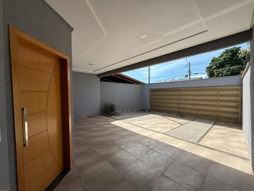 Casa com 3 quartos à venda, 210m2 em Jardim Atlântico, Goiania - GO - imagem 3 Foto 3 de Casa com 3 quartos à venda, 210m2 em Jardim Atlântico, Goiania - GO