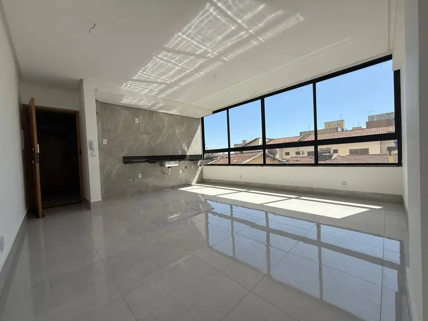 Foto 2 de Apartamento com 2 quartos à venda, 62m2 em Jardim América, Goiania - GO